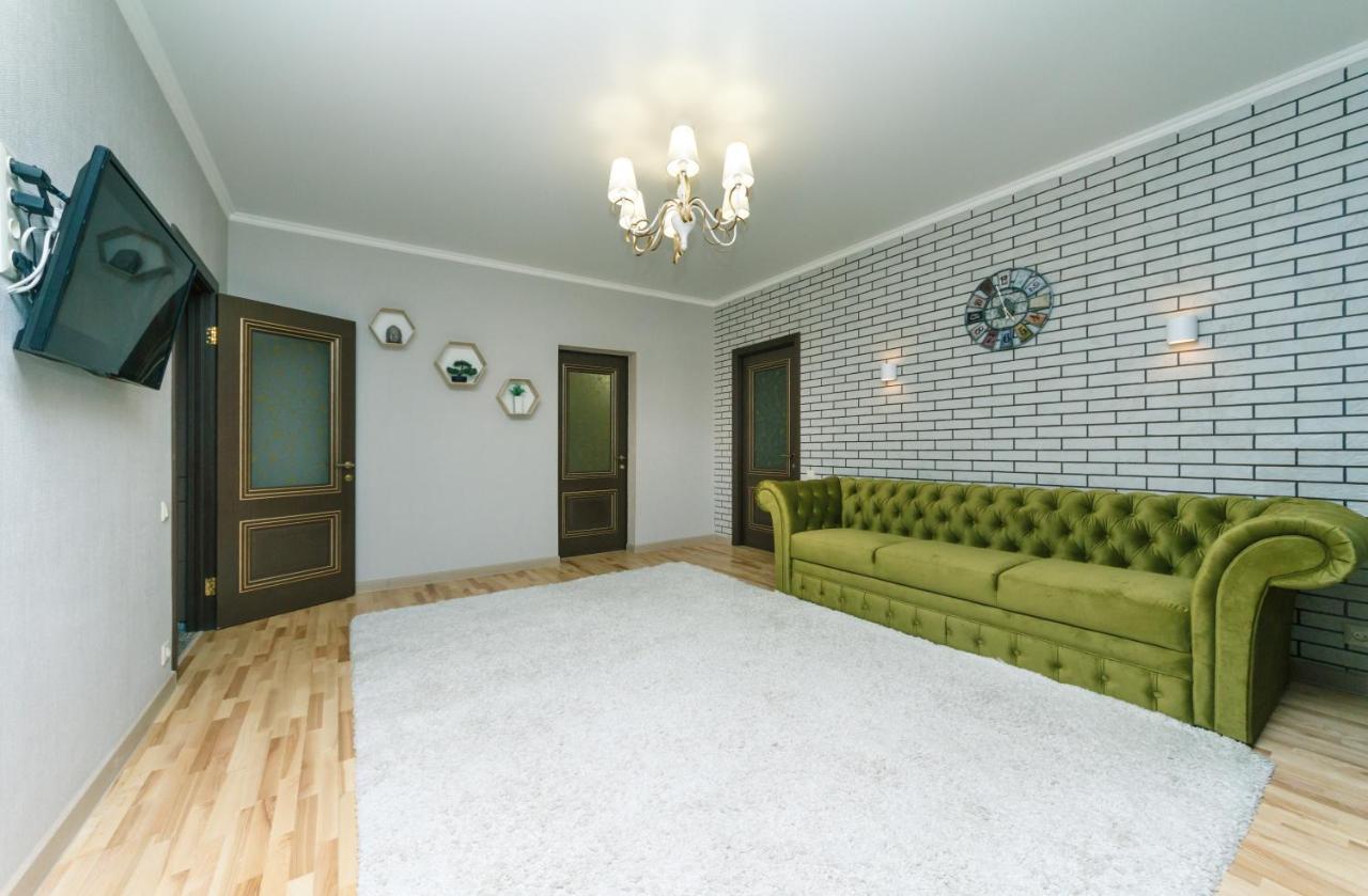 Bessarabsky Kvartal Kiev Bagian luar foto